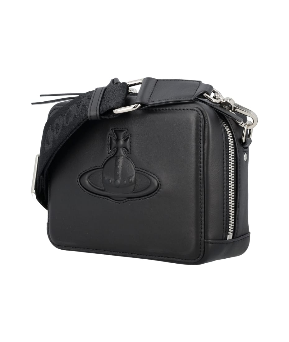 ★vivienne westwood★ ロゴ入り Melih Camera Bag 関税込* Vivienne Westwood Melih Camera Bag | italist
