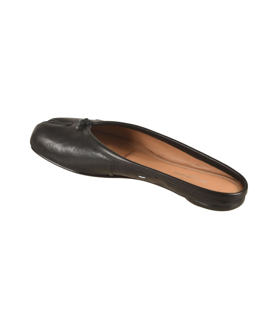 【送料&関税込】Maison Margiela Ballerina Mule Maison Margiela Tabi Leather Ballerina Mules | Black | FARFETCH