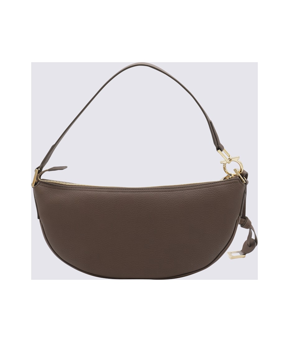 【送料&関税込】Ferragamo Dark Brown Leather Hobo Xs Crossbo Ferragamo Dark Brown Leather Hobo Xs Crossbody Bag | italist