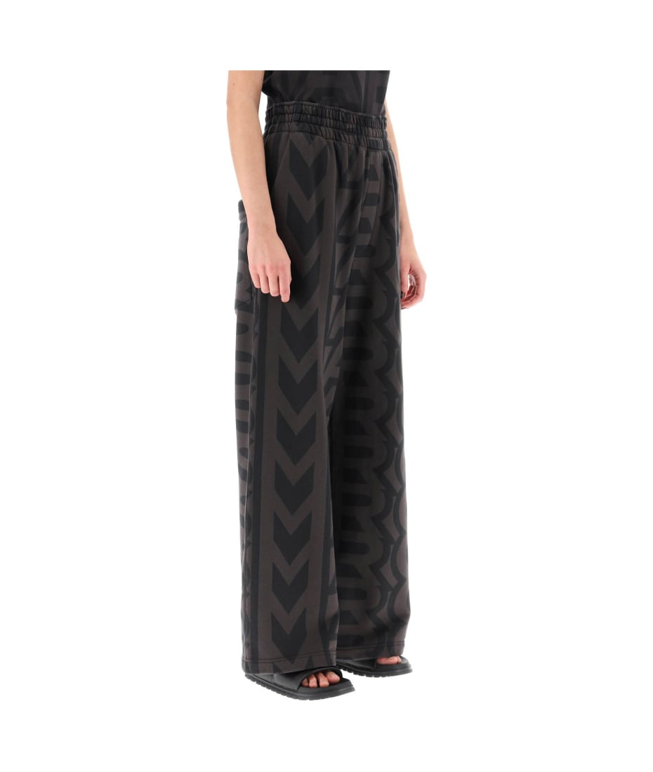 パンツ Marc Jacobs Monogram Oversize Sweatpants Marc Jacobs Monogram Oversize Sweatpants | italist