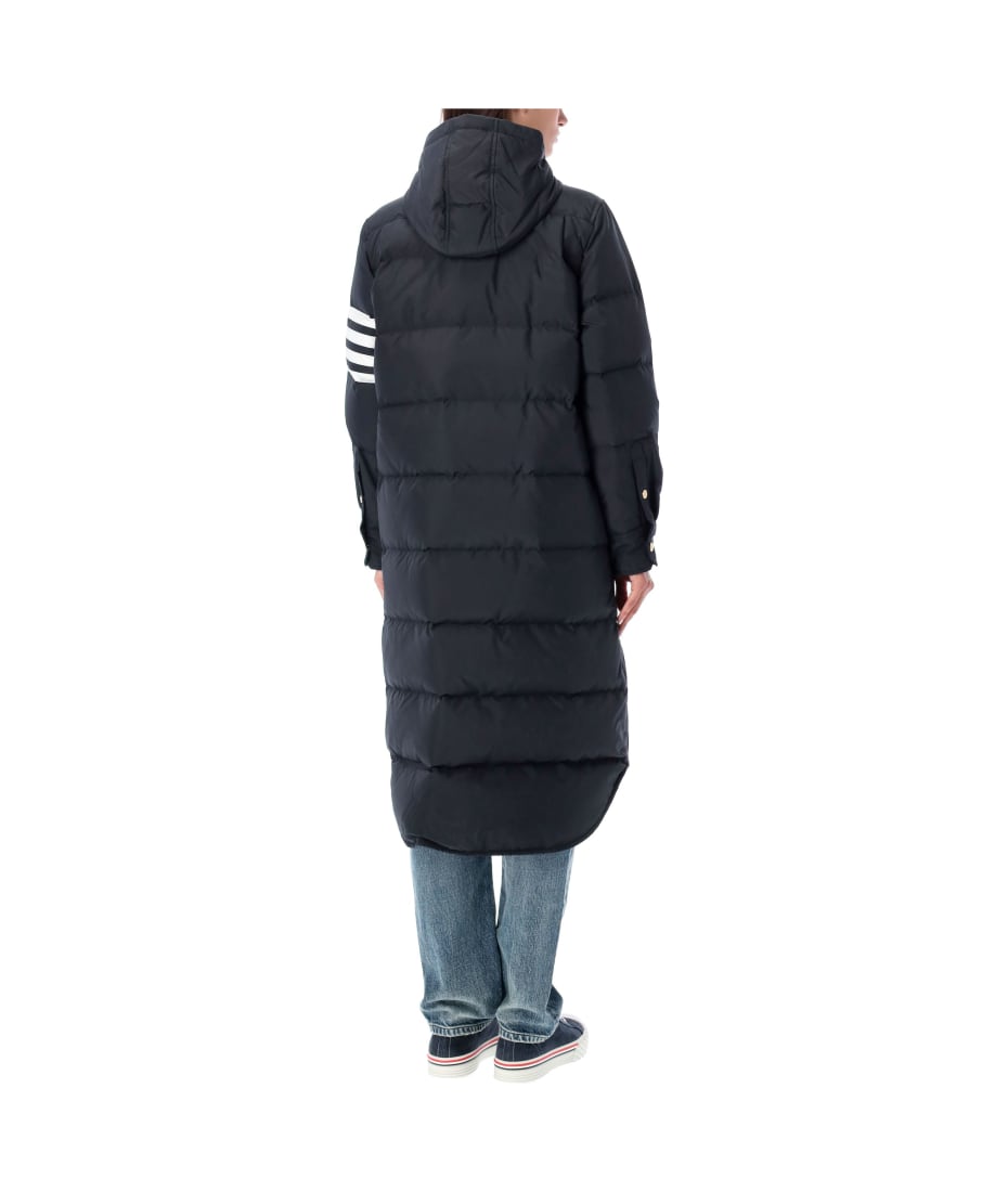 ダウンジャケット・コート THOM BROWNE FW25 GIACCA CON CAPPUCCIO (FOD025X 05222415) Thom Browne Knee Hooded Down Jacket | italist