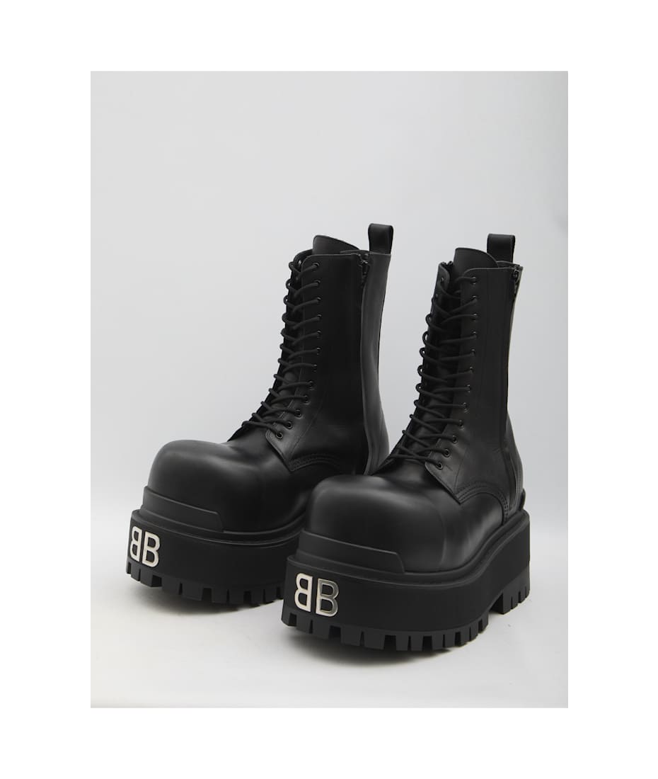 Balenciaga Giant Boots | italist