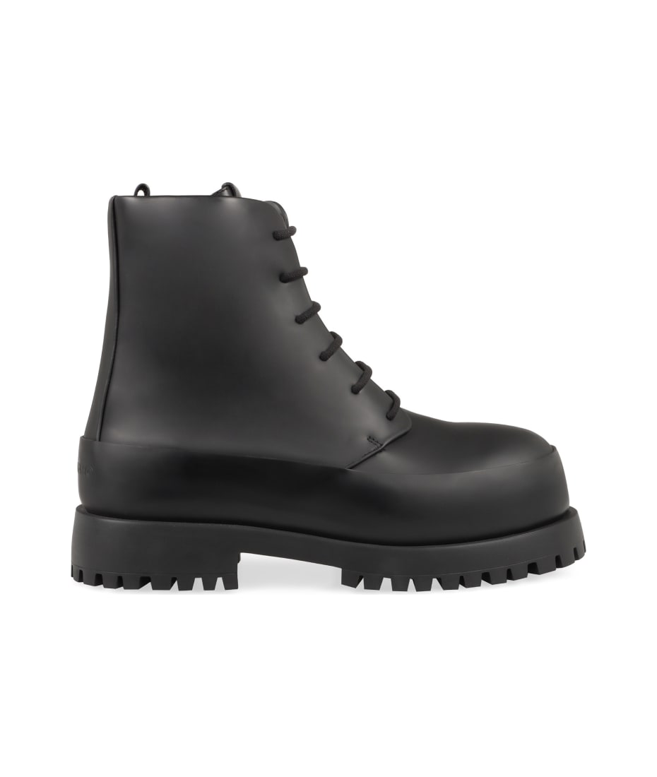 Ferragamo Fede Leather Ankle Boots | italist