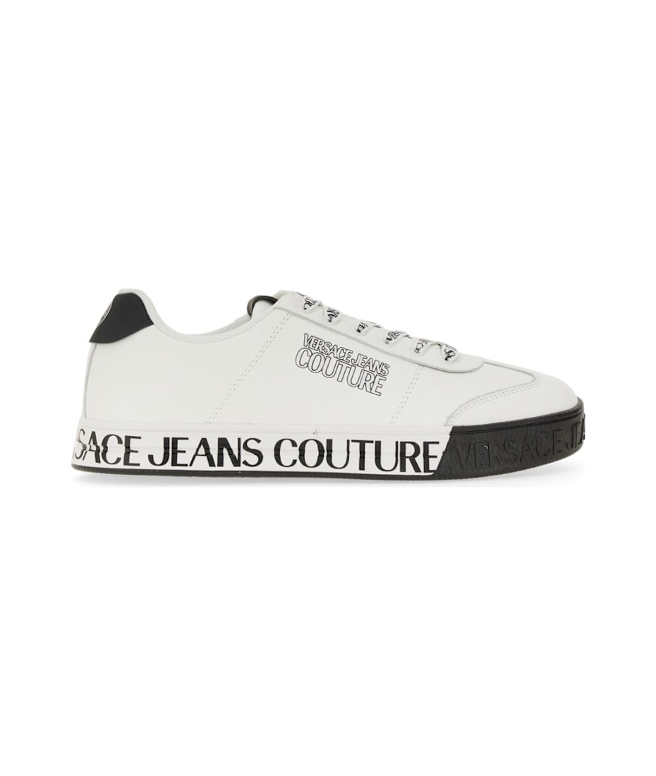 スニーカー Versace Jeans Couture 74VA3SJ3 LOGO-PRINT LEATHER Sneakers Versace Jeans Couture logo-print Sneakers | Black | FARFETCH