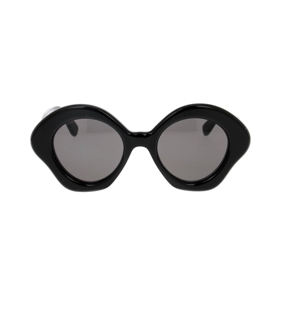 LOEWE カフキャットアイフレムサンクラス LW40125U 01A Loewe Curvy Cat Eye Frame Sunglasses | italist