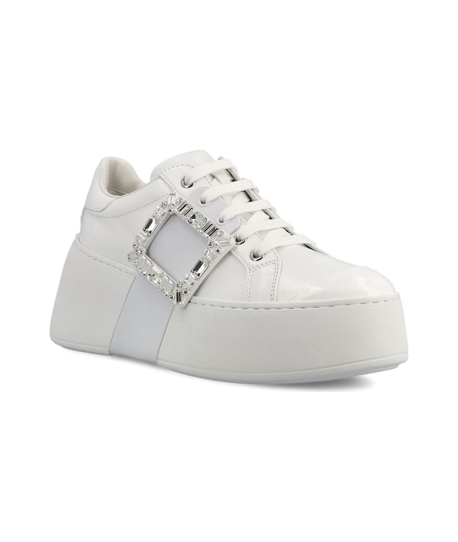 【関税&送料込】Roger Vivier Viv Skate Strass Buc Viv' Skate Sneakers in leather White Woman