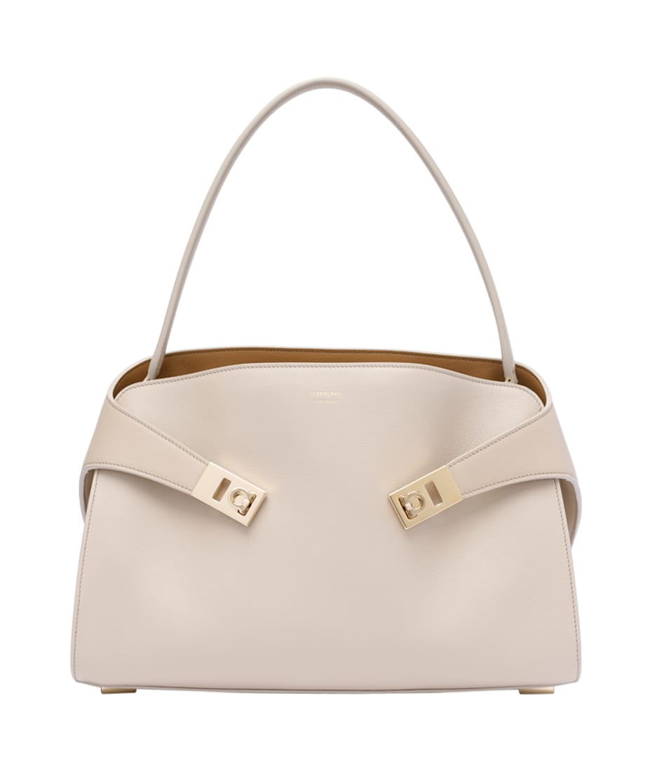 ショルダーバッグ・ポシェット Ferragamo Leather Hug Shoulder Bag Ferragamo Hug Shoulder Bag | italist