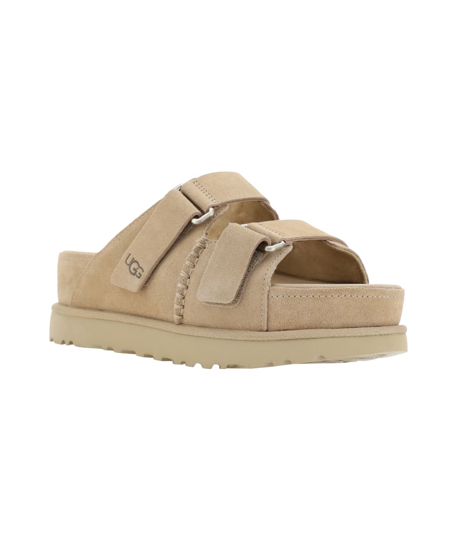 UGG Goldenstar Hi Slide Sandals | italist
