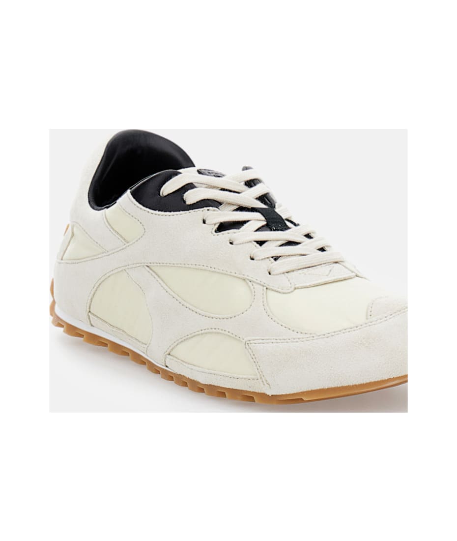 Orbit Flash Sneaker