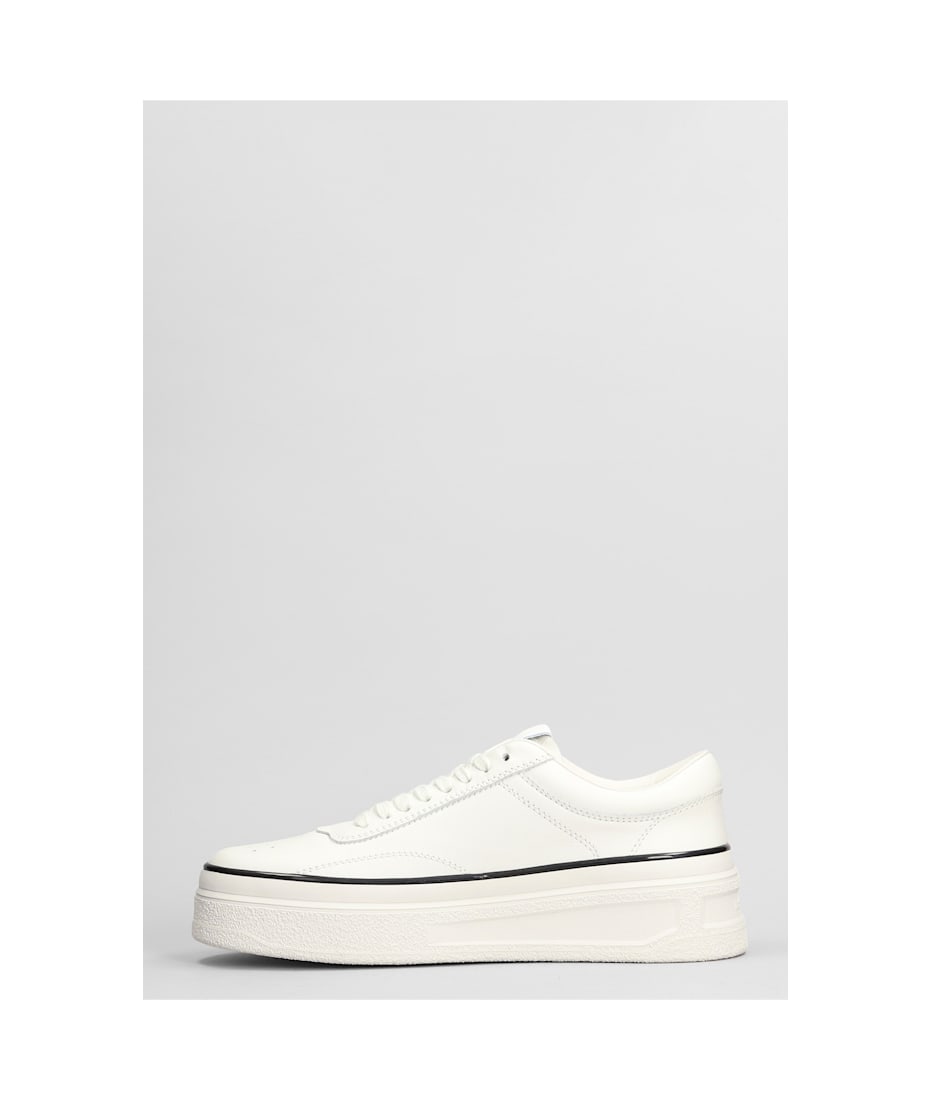 JIL SANDER/ジルサンダーよりこれからの季節にオススメなレザー