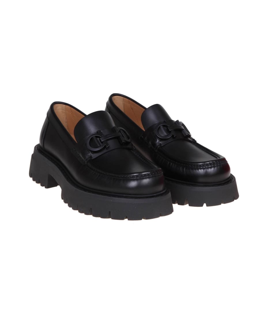 Ferragamo Gancini Buckle Leather Loafers - Black