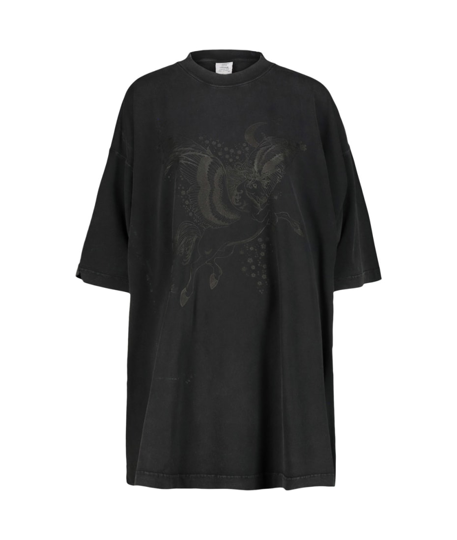 【関税込み】VETEMENTS パープル Flying Unicorn Tシャツ Purple Flying Unicorn T-Shirt by VETEMENTS on Sale