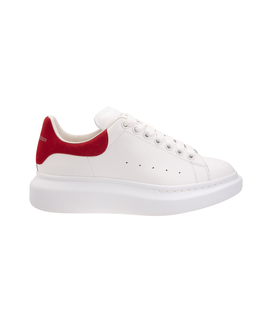 Oversized Sneaker in White/Lust Red