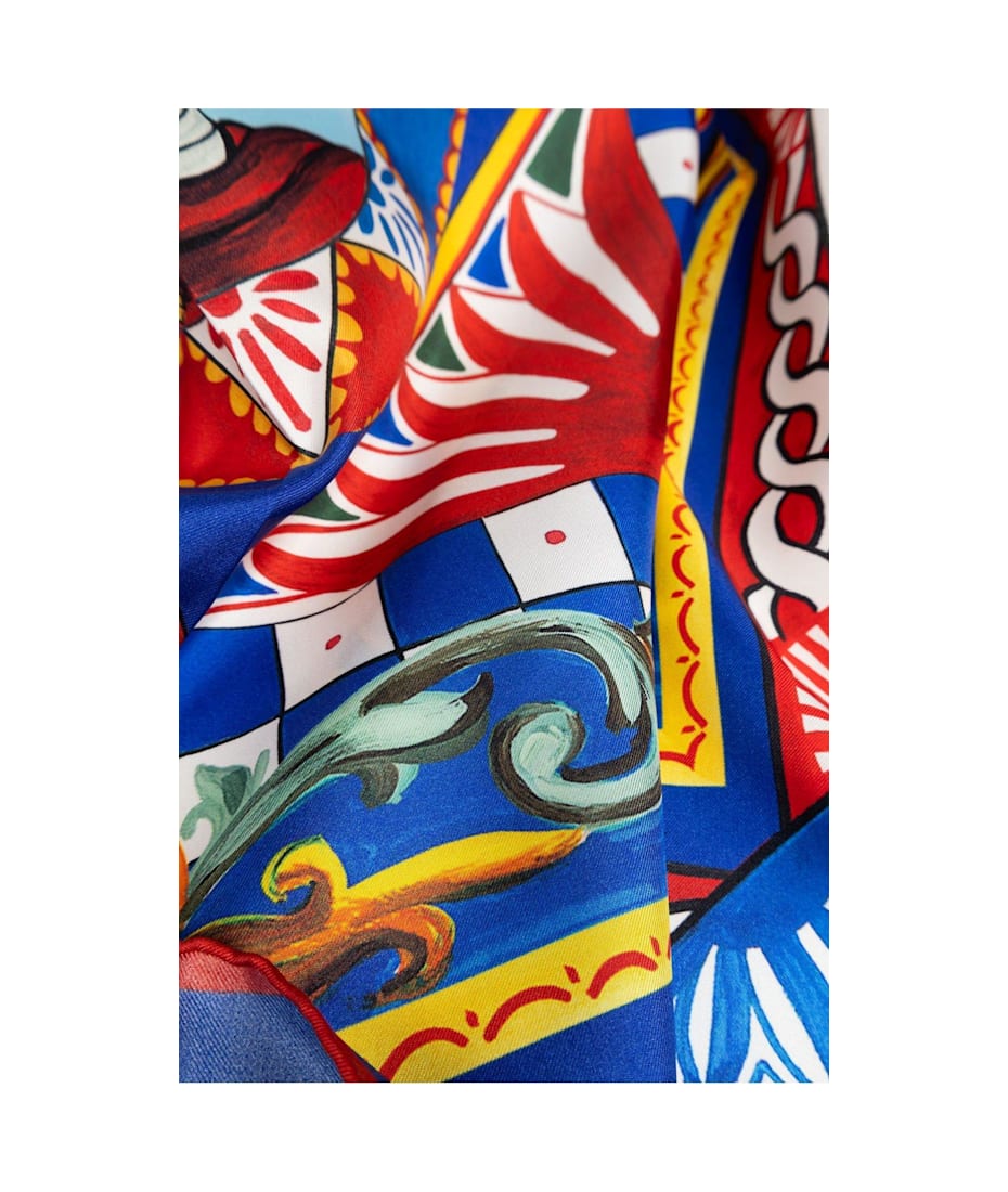 【送料&関税込】Dolce & Gabbana Carretto Patterned Scarf Dolce & Gabbana Carretto Patterned Scarf | italist