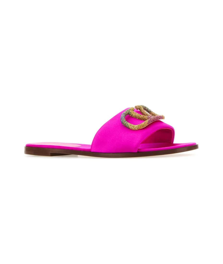 【VALENTINO】SLIPPERS Fuchsia Satin Valentino Garavani Escape Slippers | italist
