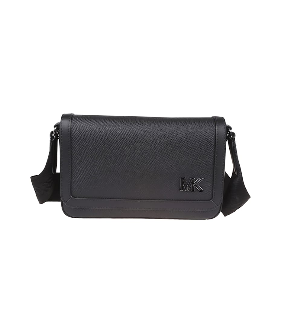 【送料&関税込】Michael Kors Edison Mini Flap Crossbody Bag 71RtyUgWW3L._UY900_.jpg