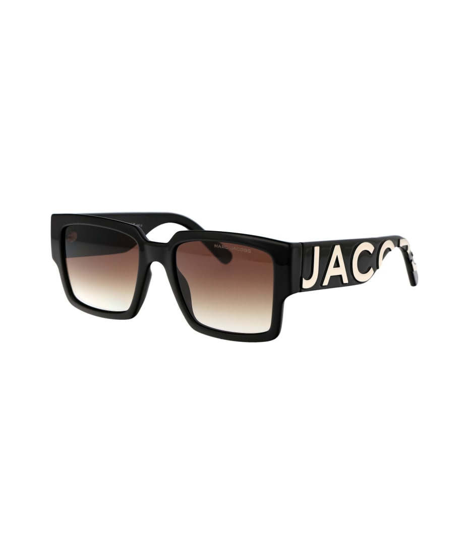 Marc Jacobs Eyewear Spring 2022 (Marc Jacobs)