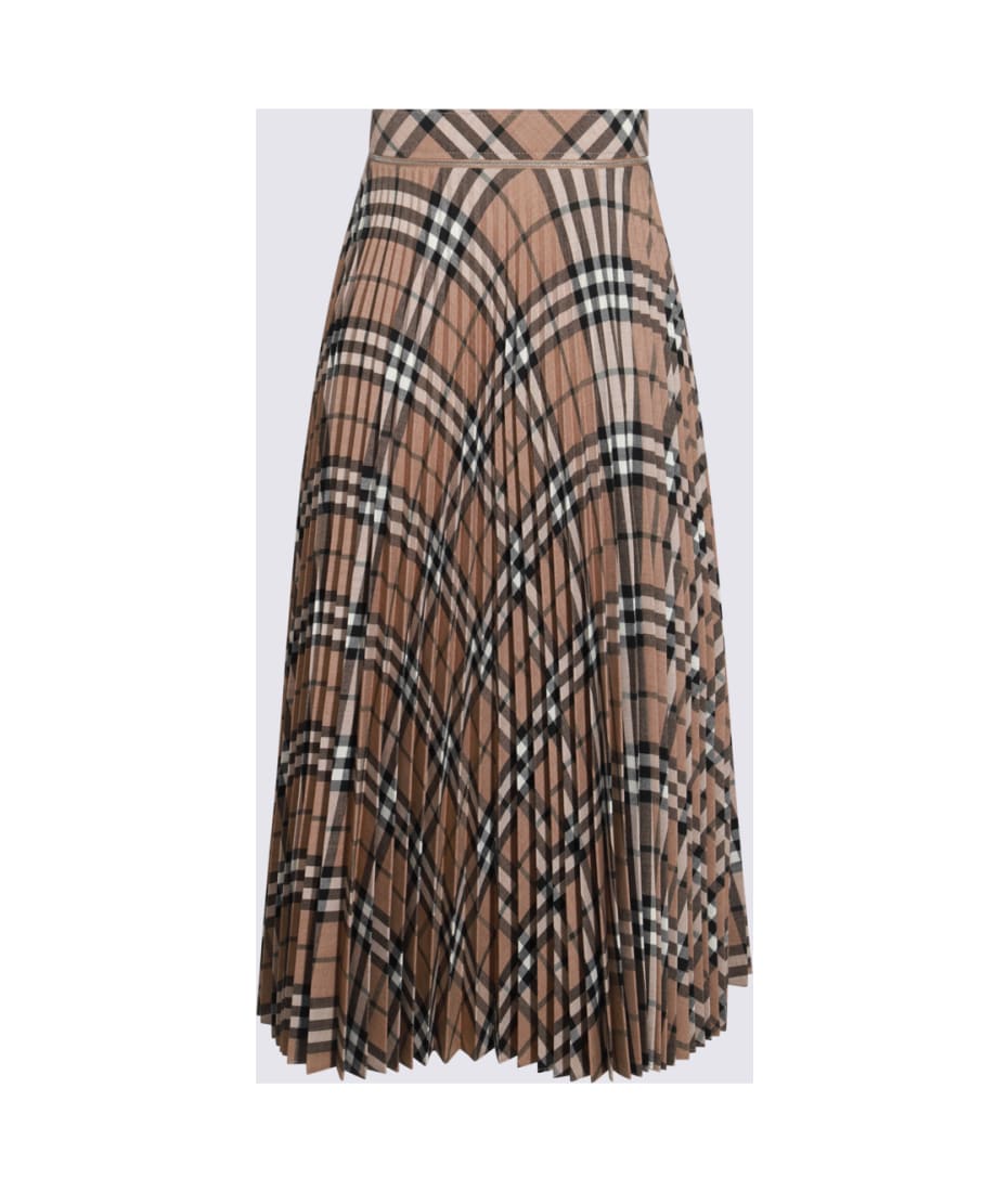 【送料&関税込】Burberry Beige Wool Skirt Burberry Beige Wool Skirt | italist
