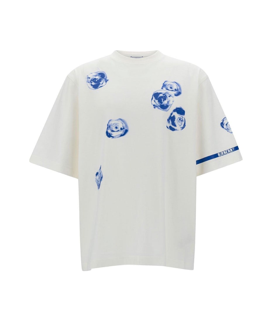 【送料&関税込】Burberry Rose-printed Crewneck T-shirt Burberry Rose-printed Crewneck T-shirt | italist