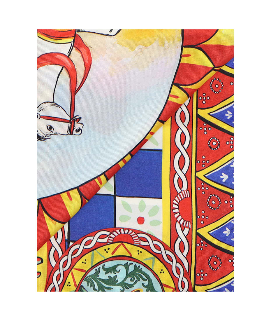 【送料&関税込】Dolce & Gabbana Scarf With Cart Print Dolce & Gabbana Scarf With Cart Print | italist