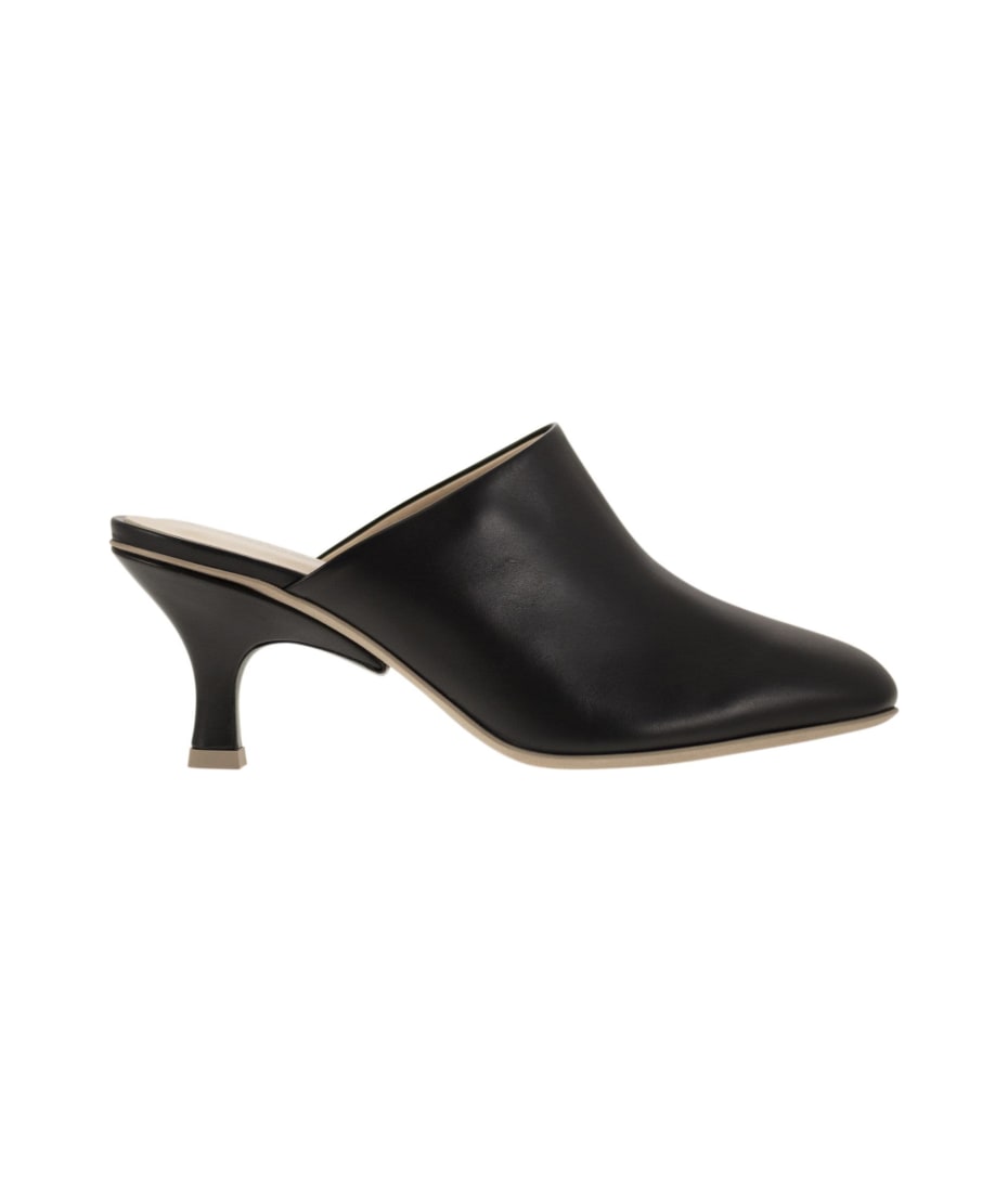 【送料&関税込】Tod's Leather Sabot Tod's Leather Sabot | italist