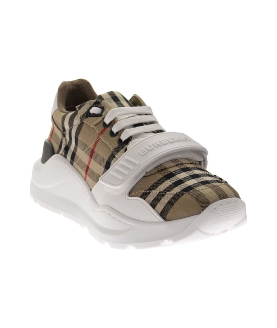 Burberry New Regis - Sneakers | italist