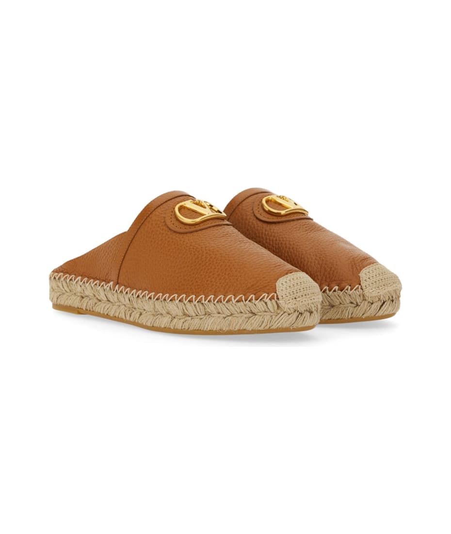 【関税＆送料込み】Valentino Garavani Mule \"Vlogo Signature Valentino Garavani - VLogo Signature Mule in Selleria
