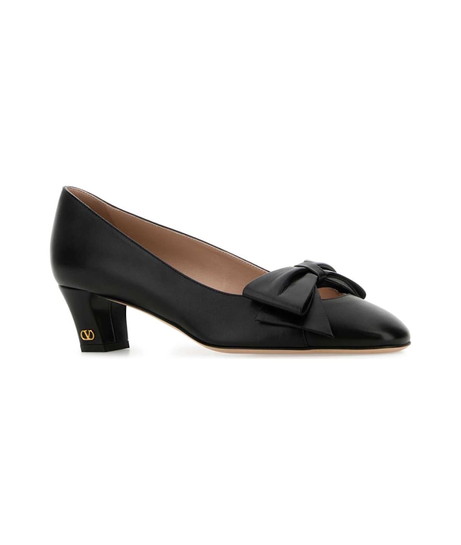 【関税&送料込】Valentino Garavani Black Leather Bowow Pumps Valentino Garavani Black Leather Bowow Pumps | italist