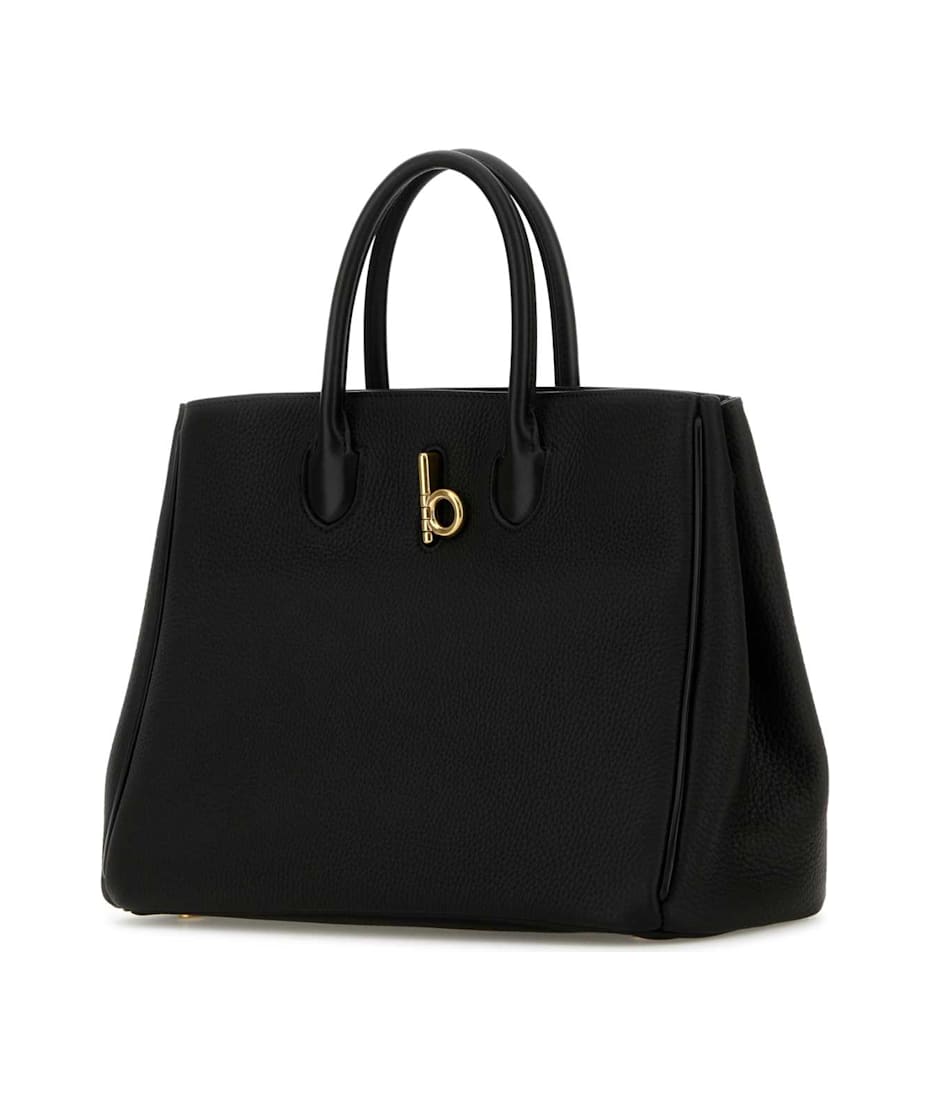 【送料&関税込】Burberry Black Leather Small Rocking Horse H Burberry Black Leather Small Rocking Horse Handbag | italist