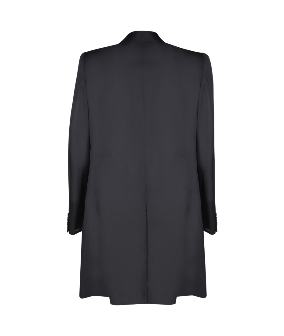 Cut out coat