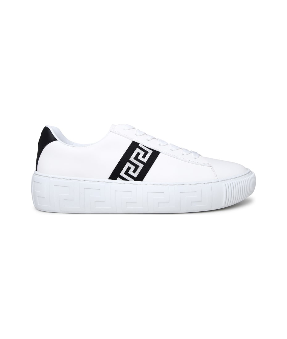 【関税＆送料込み】Versace 'Greca' White Leather Sneakers Versace Greca-embossed Leather Sneakers | White | FARFETCH