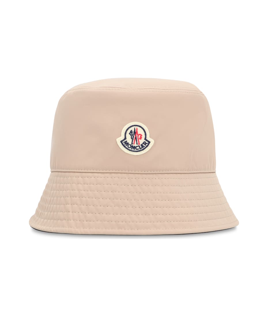 【美品】モンクレール　24SS BUCKET HAT バケハ　総柄　リバーシブル 3b0000454a91-main.jpg