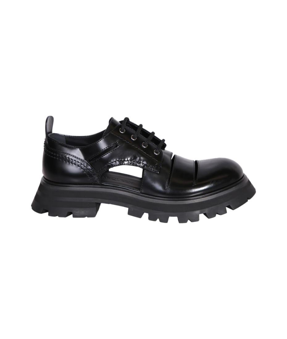 Alexander McQueen Leather Lucent Shoes italist