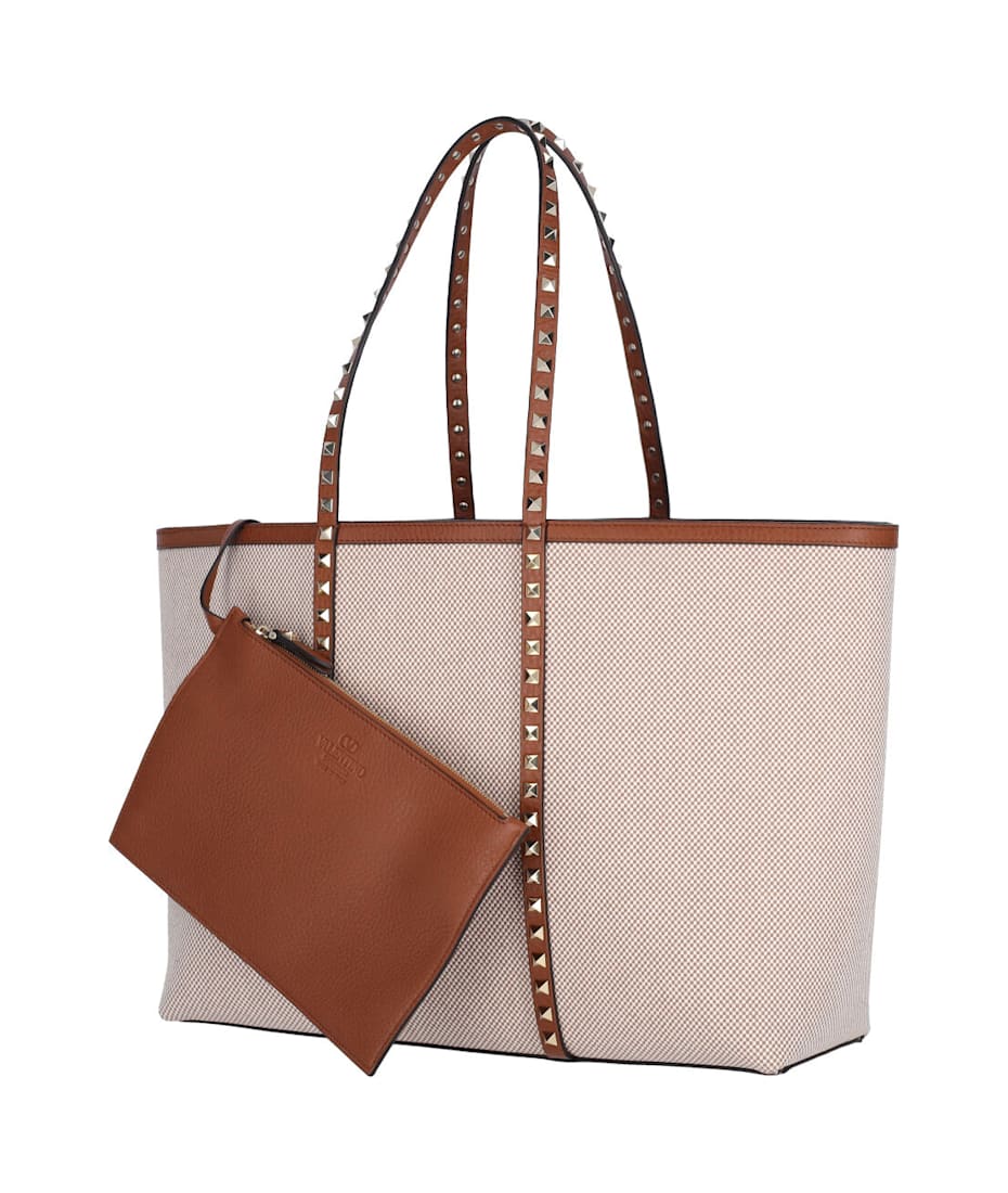 トートバッグ Valentino Garavani Rockstud Tote Bag In Canvas And Leather Valentino Garavani Rockstud Medium Canvas Tote Bag | Neiman
