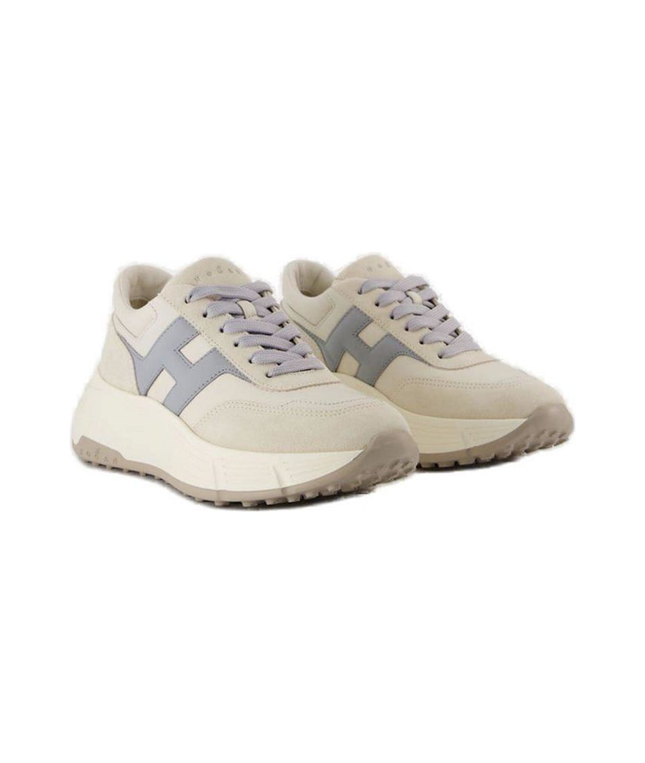 【送料&関税込】Hogan Logo Embossed Chunky Sneakers Hogan Logo Embossed Chunky Sneakers | italist