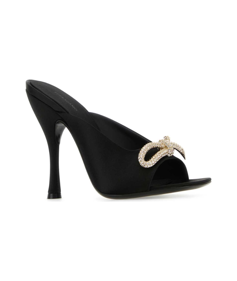 サンダル・ミュール SALVATORE FERRAGAMO Black Satin Mules Ferragamo Black Satin Mules | italist