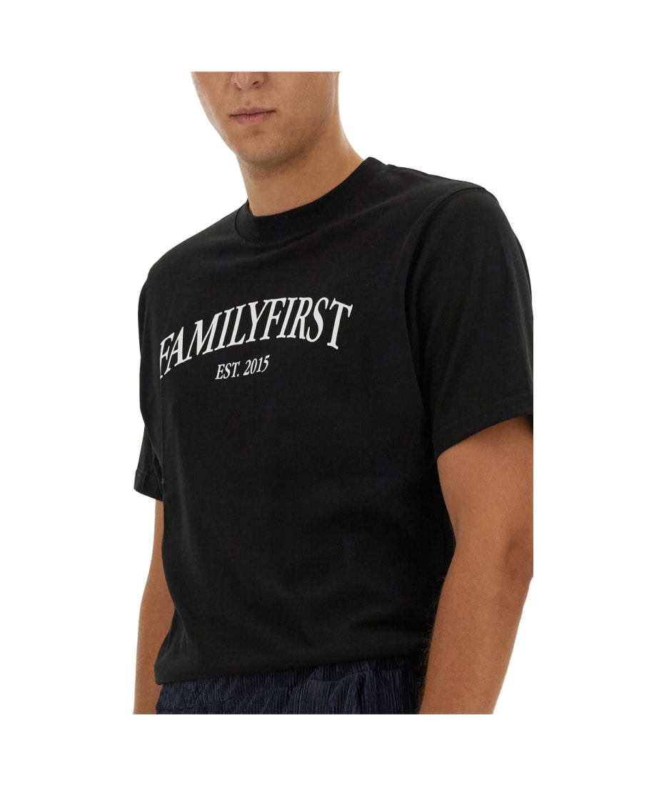 Tシャツ・カットソー FAMILY FIRST MILANO LOGO T-SHIRT Family First Milano T-shirt With Logo | italist