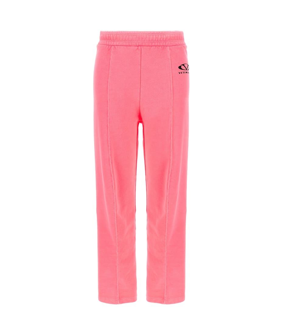 ボトムスその他 VETEMENTS SS25 'Oval Logo' joggers (WA66SP600H HOTPINK) VETEMENTS 'oval Logo' Joggers | italist