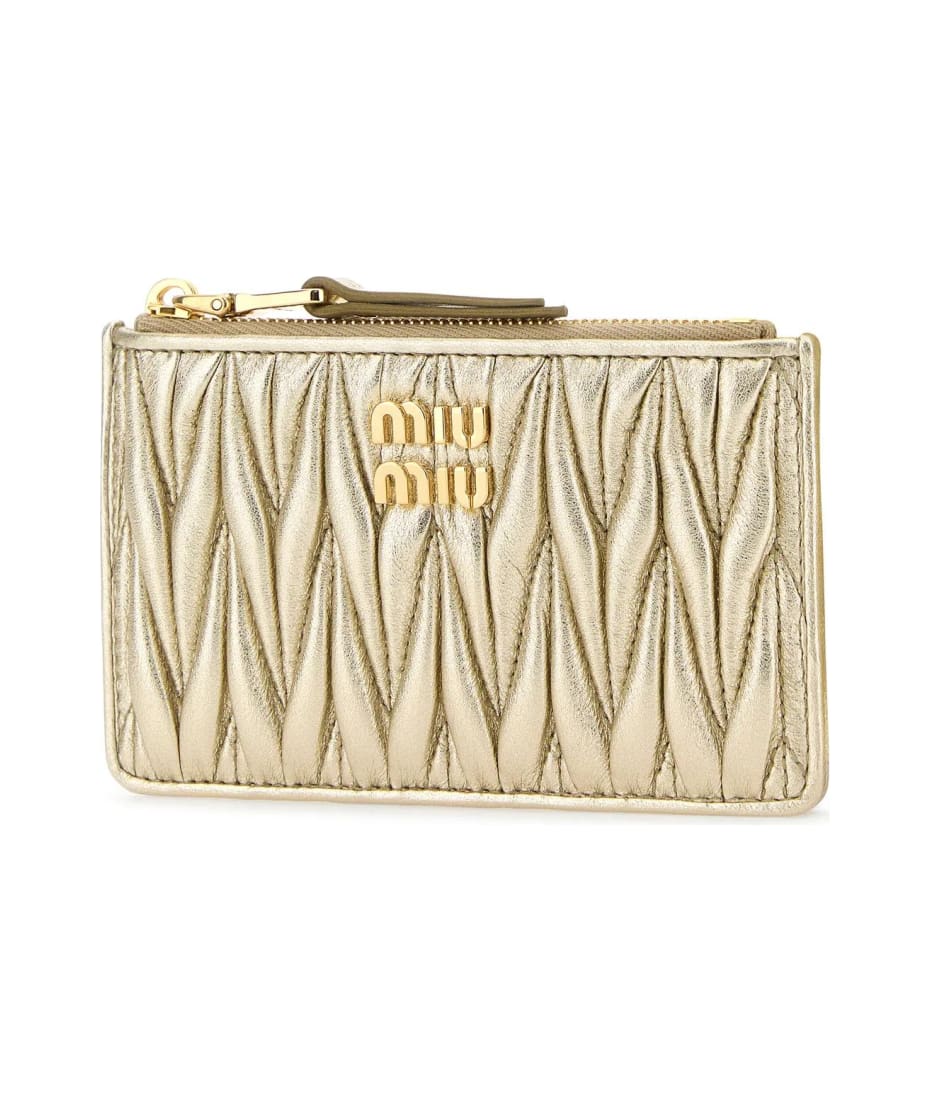 MiuMiu★Quilted leather cardholder カードケース メタルロゴ Miu Miu Matelassé logo-plaque Card Holder | Purple | FARFETCH