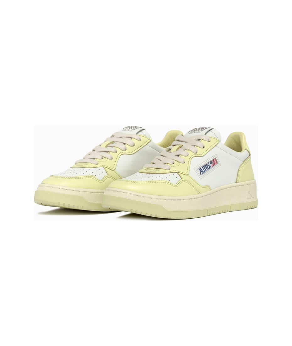 AUTRY｜SNEAKERS (AULM WB36) Autry Medalist Low Sneakers Aulw Wb36 | italist