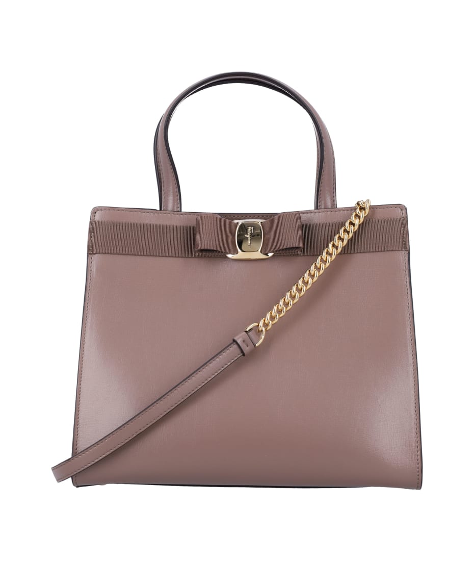 【送料&関税込】Ferragamo vara Bow Tote Bag Salvatore Ferragamo Vara Bow Medium Leather Tote Women's