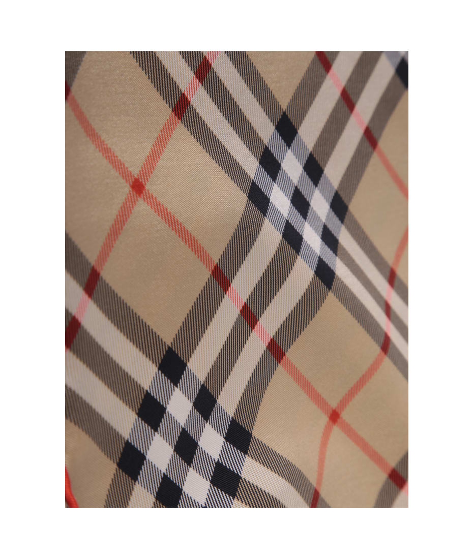 BURBERRY ハンカチーフ s-l400.jpg