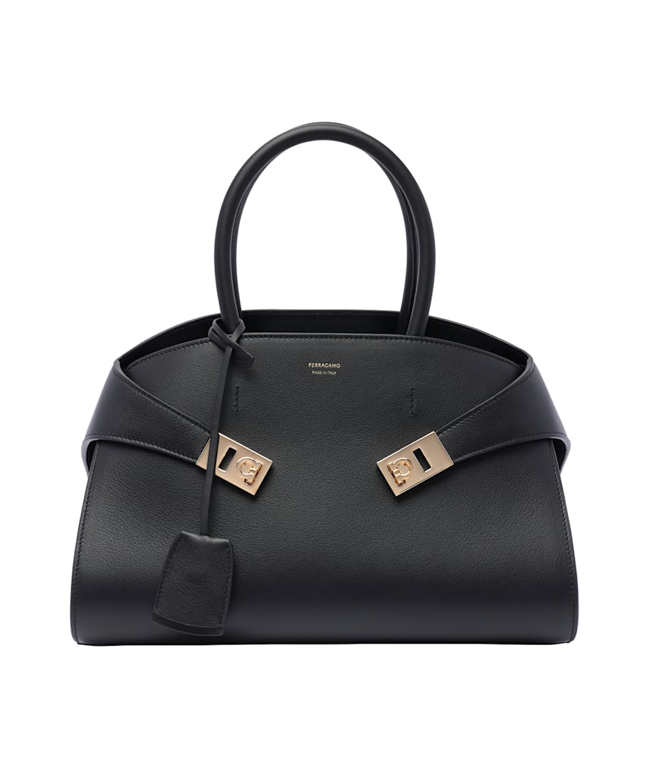 ハンドバッグ FERRAGAMO SMALL HUG HANDBAG Ferragamo Small Hug Handbag | italist
