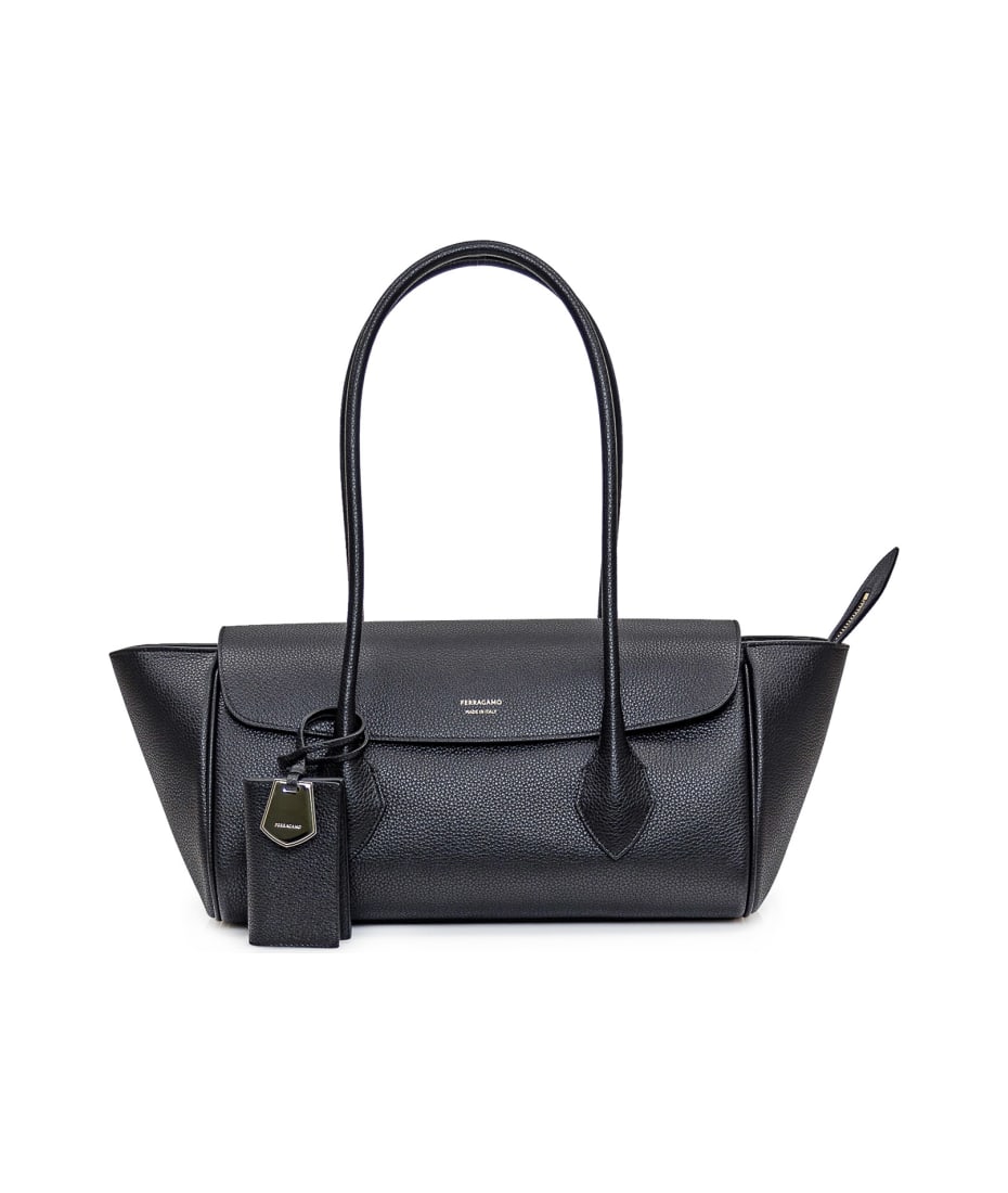 ☆関税込☆Ferragamo★TOTE BAG★バッグ★ Ferragamo Tote Bag East-west | italist