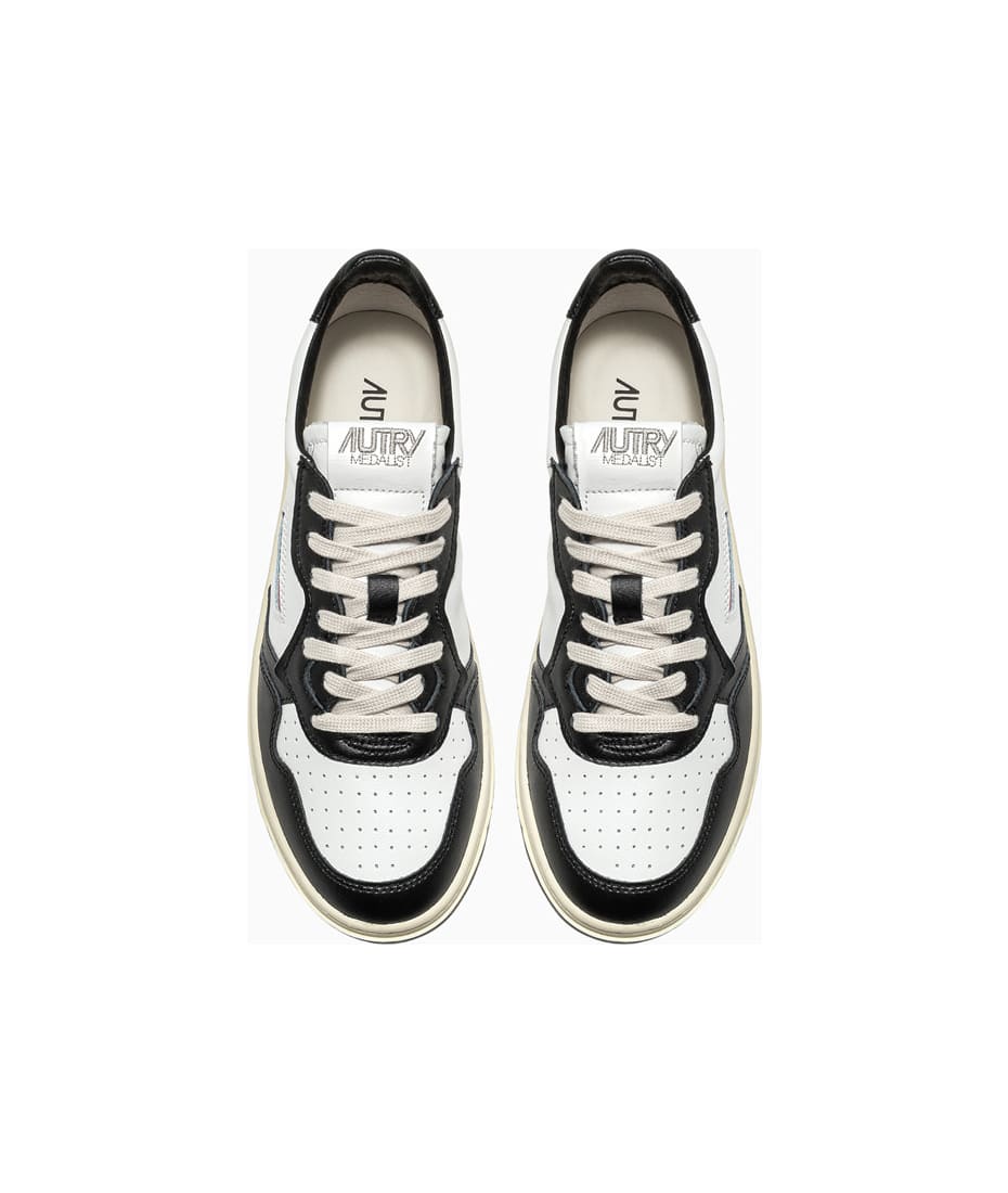 Autry Medalist Low Sneakers Aulw Wb01 | italist