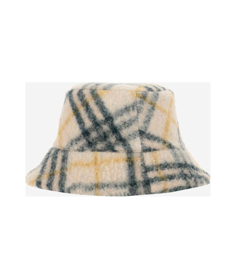 【関税込み】Burberry Reversible Fleece Check Bucket Hat Burberry Reversible Fleece Check Bucket Hat | italist