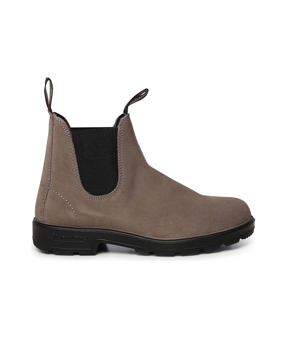 iconic blundstone