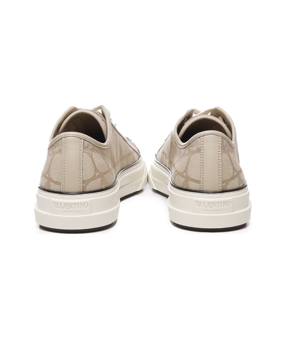 Valentino Garavani★オフホワイト Totaloop スニーカー Valentino Garavani Totaloop Low-top Sneakers | italist