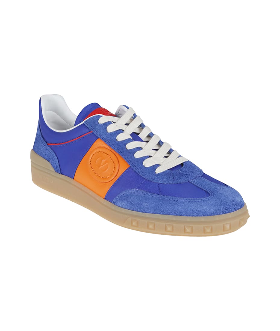 スニーカー VALENTINO GARAVANI 'Upvillage' sneakers Multicolor Upvillage VLogo suede sneakers in red - Valentino Garavani