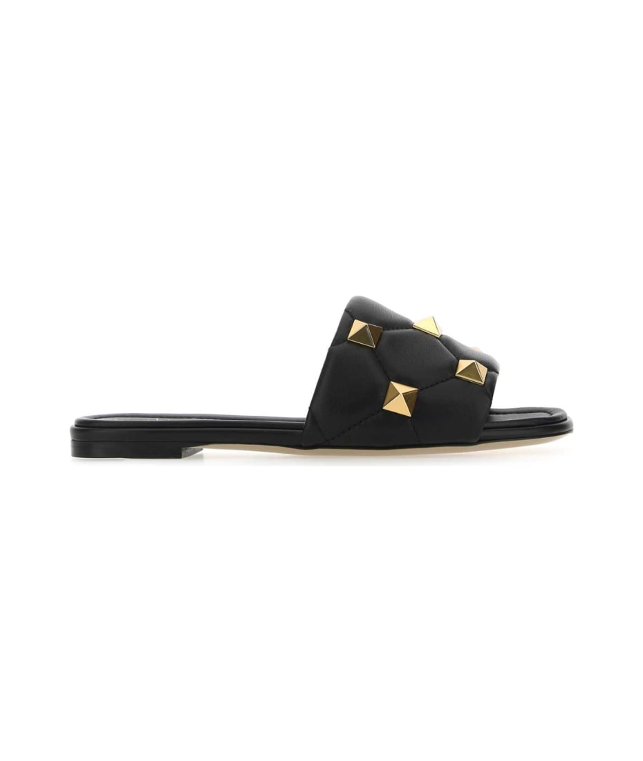 サンダル・ミュール VALENTINO GARAVANI Black Nappa Leather Roman Stud Slippers Valentino Garavani Black Nappa Leather Roman Stud Slippers